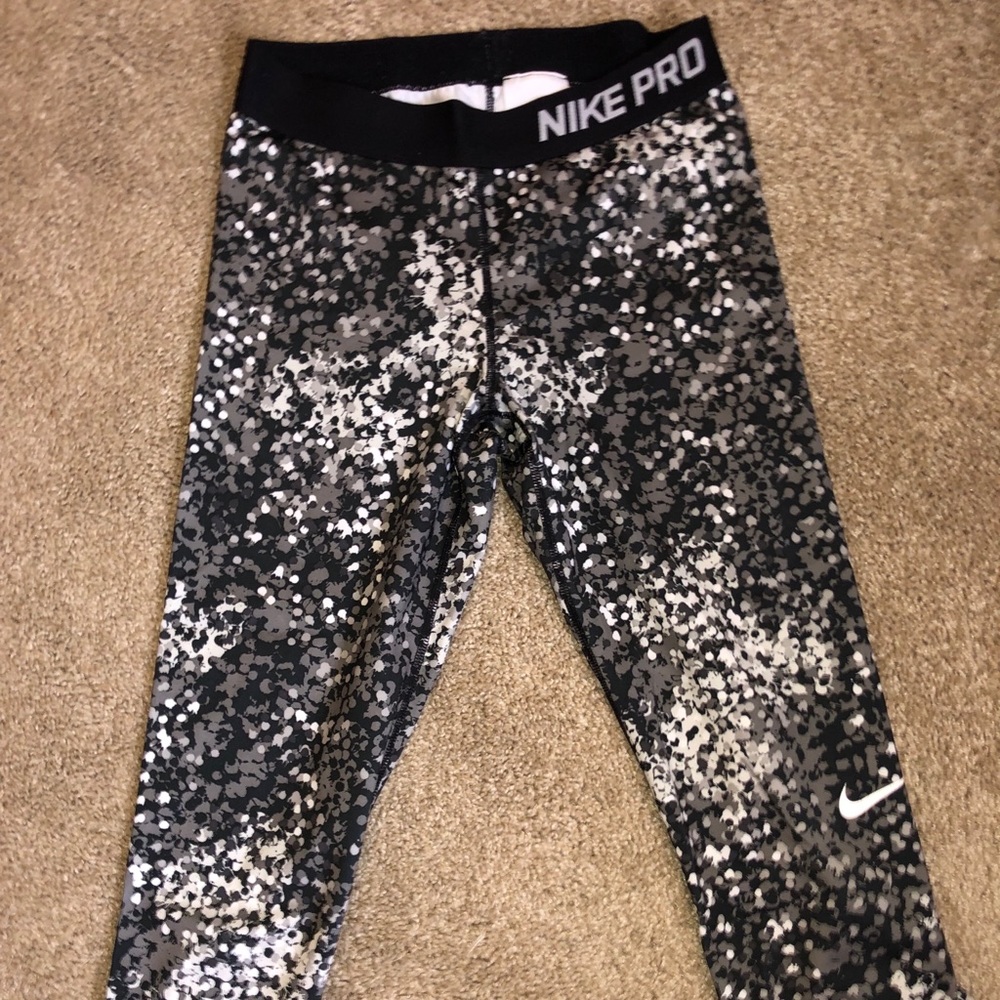 Nike Pro Cropped Leggings